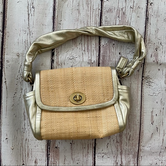 Coach Handbags - Coach parker straw turn lock top handle purse